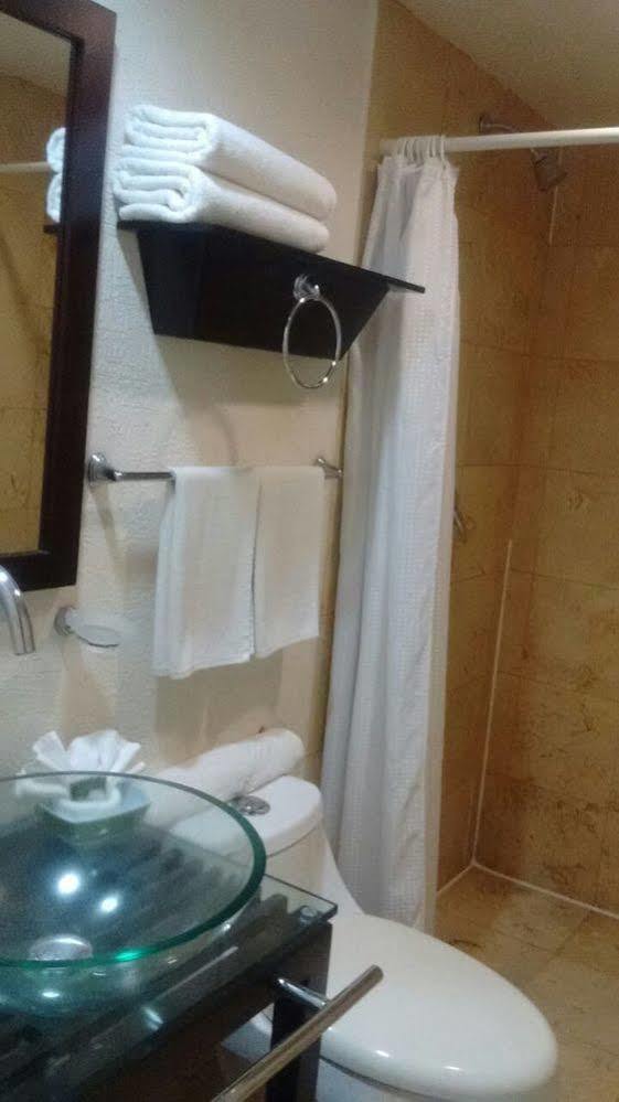 Madero Suites Coatzacoalcos Eksteriør billede